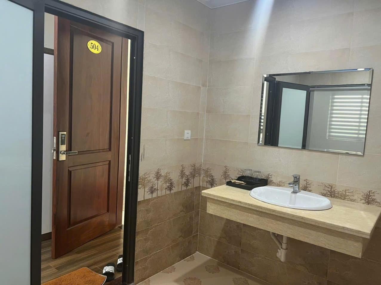 Phuong Mai Hotel Ninh Bình Exteriör bild